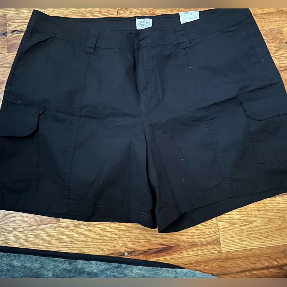 St Johns Bay womans shorts